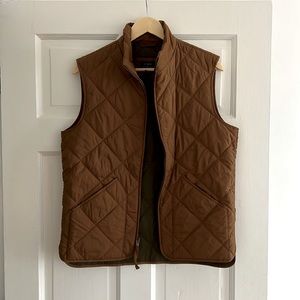 Never worn J. Crew vest, adjustable waist